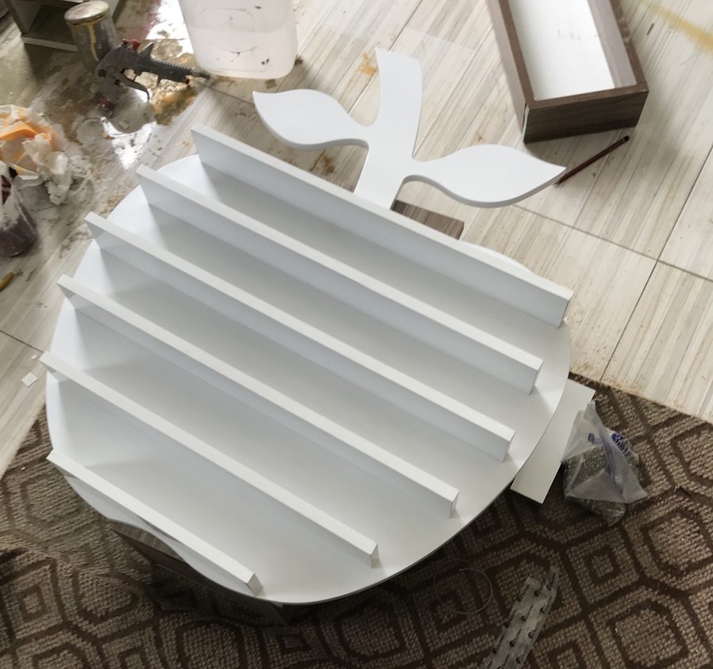 Kệ nail hình trái táo
