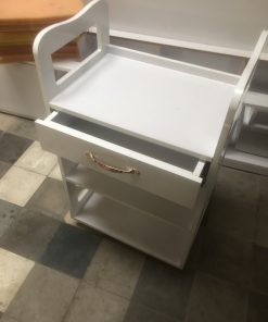 Xe đẩy Spa bằng gỗ màu trắng